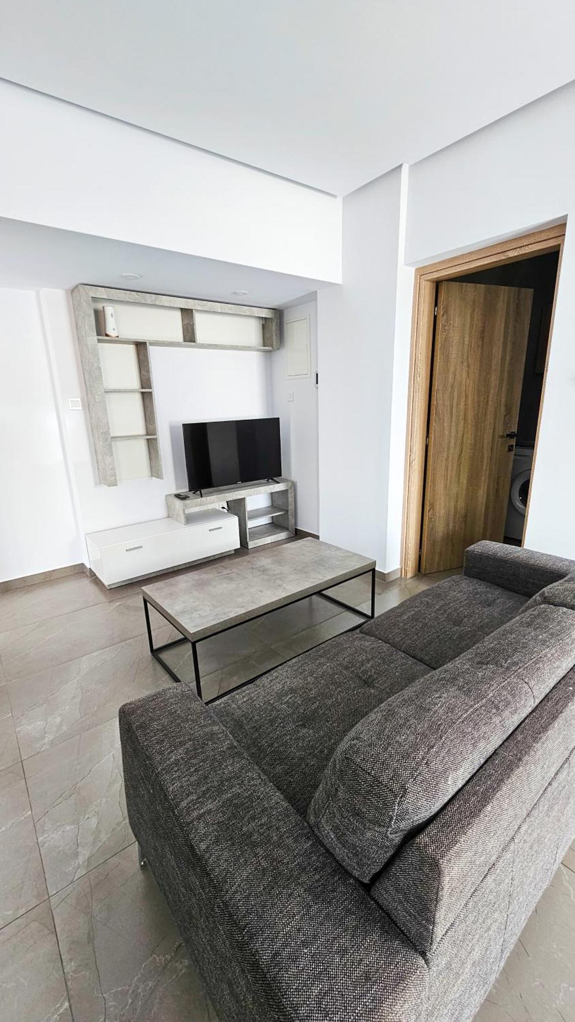 Eviathe Apartments Larnaca Exterior foto